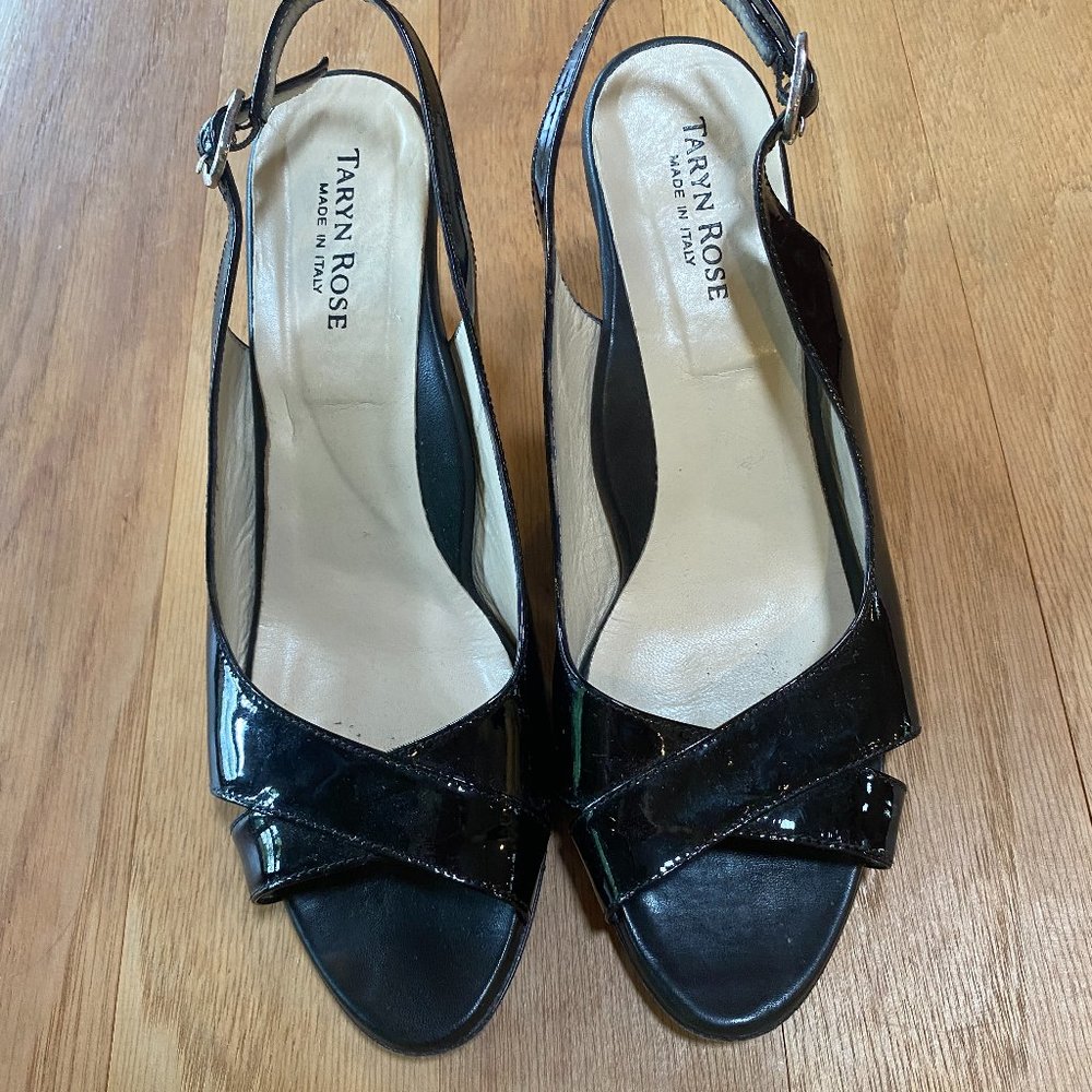 TARYN ROSE WEDGE SANDALS PATENT LEATHER